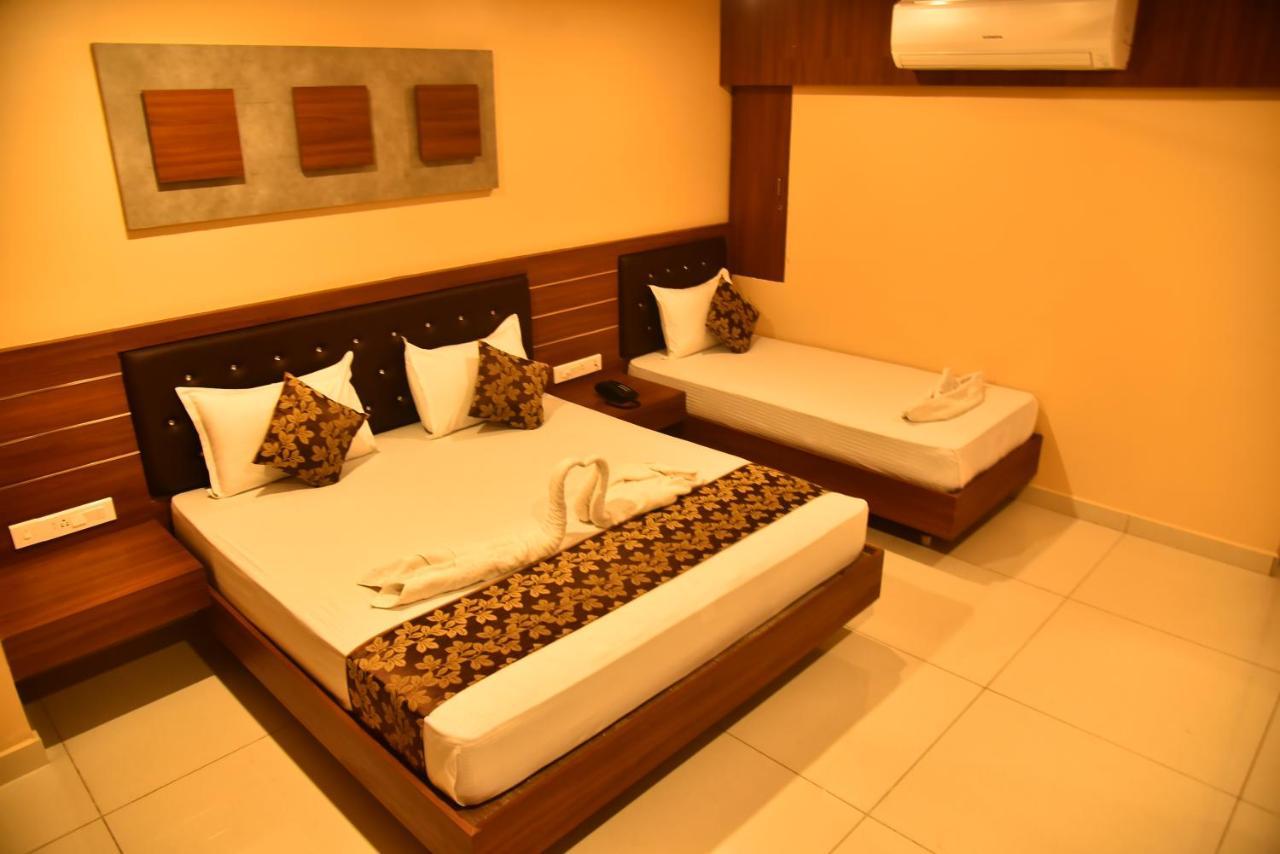 Hotel Four Seasons Velankanni Dış mekan fotoğraf