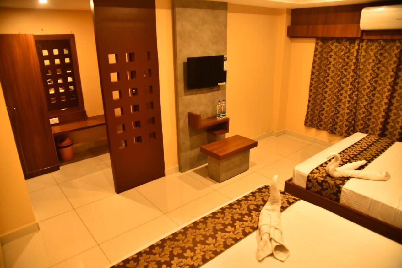 Hotel Four Seasons Velankanni Dış mekan fotoğraf